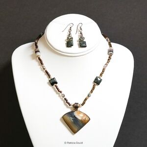 NEW - S33 - necklace set - Jasper and Agate - one of a kind